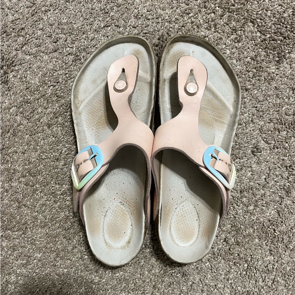 Birkenstock Gizeh Big Buckle (Rainbow) Light Pink Sandals
